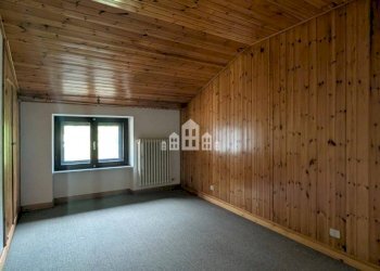 Camera da letto - Villa via Bruno Filippi, 5, Val di Chy - photo 25