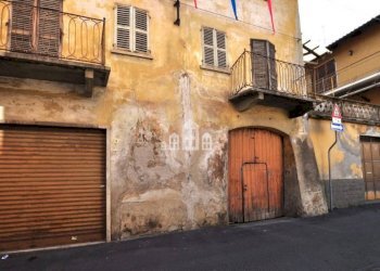 Facciata - Casa indipendente via Borrone, 12, Salassa - foto 5