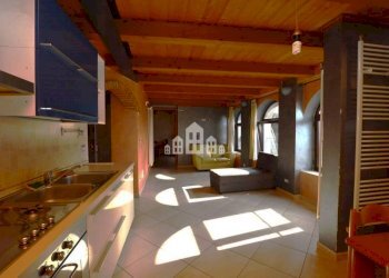 Cucina con soggiorno - Trilocale via Bora, 12, Brosso - foto 6