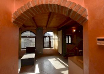 Soggiorno - Three-room apartment via Bora, 12, Brosso - photo 7