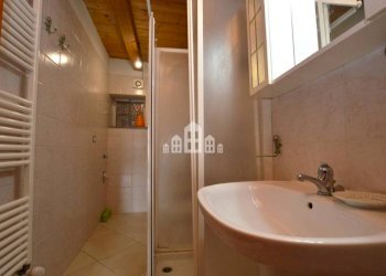 Bagno - Three-room apartment via Bora, 12, Brosso - photo 10