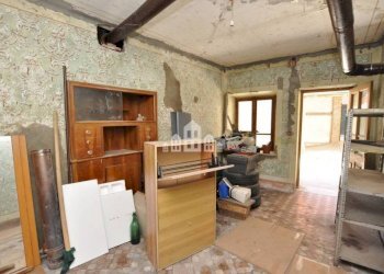 Stanza non arredata - Casa indipendente via Sissoldo, 3, San Martino Canavese - foto 11