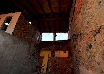 Stanza non arredata - Casa indipendente via Sissoldo, 3, San Martino Canavese - foto 23