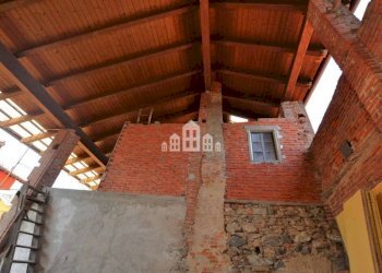 Stanza non arredata - Casa indipendente via Sissoldo, 3, San Martino Canavese - foto 25