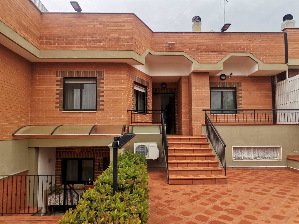 Facciata - Villa via Vincenzo Ranieri, 31, Bari - photo 3