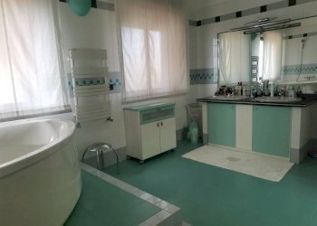 Cucina - Villa via Vincenzo Ranieri, 31, Bari - foto 19