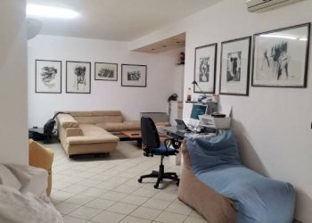Salone - Villa via Vincenzo Ranieri, 31, Bari - foto 30