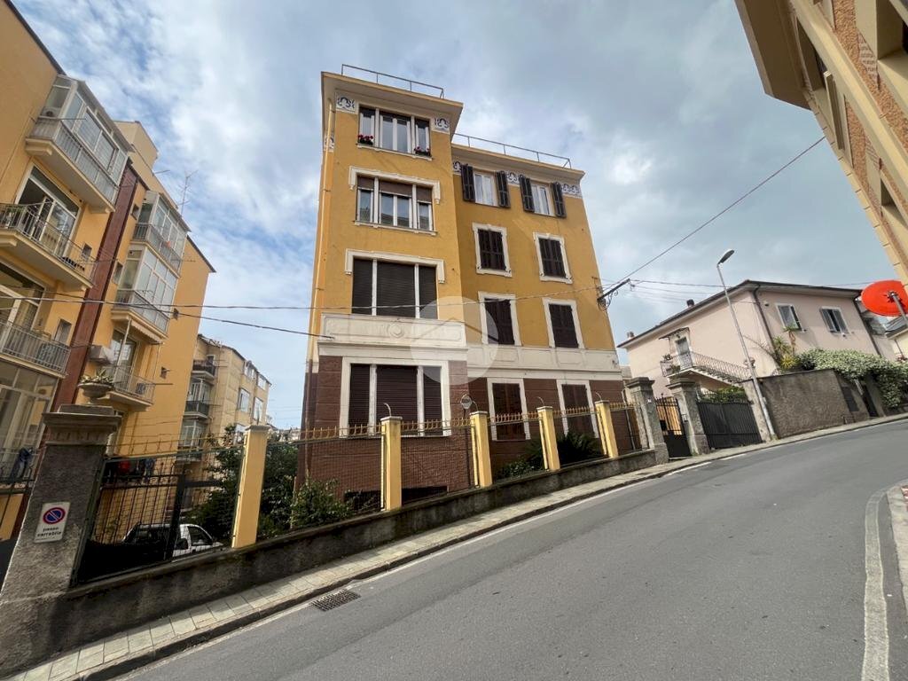 Appartamento Via Dei De Mari, Savona (zona Villetta) - foto 1