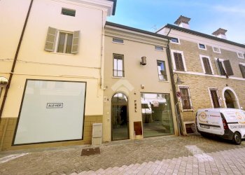 Negozio Via Manfredo Fanti, Ravenna - foto 19