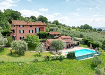 vendesi casa colonica ristrutturata con piscina lu - Casale Via Pieroni, Lucca - foto 5