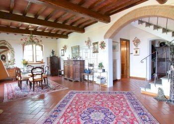 vendesi casa colonica ristrutturata con piscina lu - Casale Via Pieroni, Lucca - foto 3