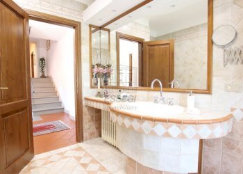 vendesi casa colonica ristrutturata con piscina lu - Casale Via Pieroni, Lucca - foto 26