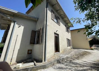 Villa Nocera Umbra-Castrucciano, Nocera Umbra - foto 8