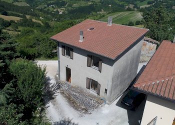 Villa Nocera Umbra-Castrucciano, Nocera Umbra - foto 25