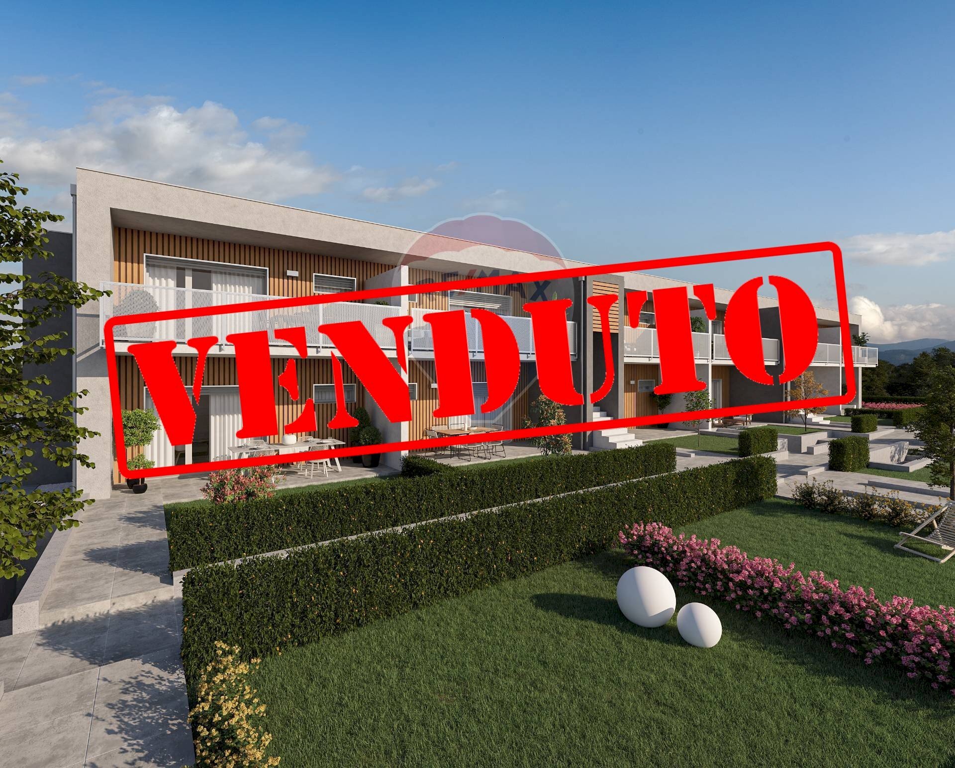 Three-room apartment Presezzo - photo 1