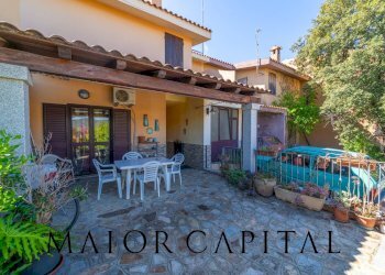 Villa a Schiera Via Sa Pala Ruia, Posada - foto 1