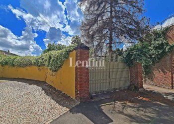 Facciata - Villa via Camillo Benso di Cavour, 45, Terruggia - foto 6