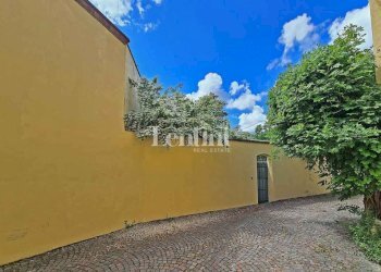 Facciata - Villa via Camillo Benso di Cavour, 45, Terruggia - foto 7