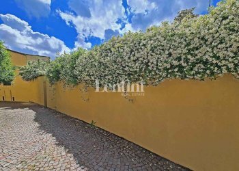 Facciata - Villa via Camillo Benso di Cavour, 45, Terruggia - foto 8