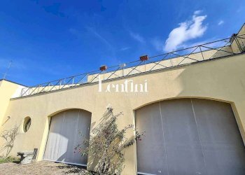 Facciata - Villa via Camillo Benso di Cavour, 45, Terruggia - foto 15