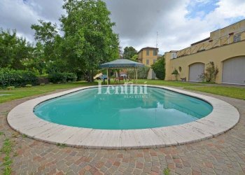 Piscina - Villa via Camillo Benso di Cavour, 45, Terruggia - foto 16