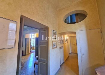 Corridoio - Villa via Camillo Benso di Cavour, 45, Terruggia - foto 19