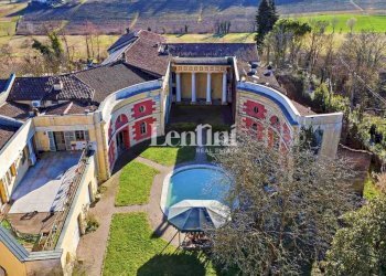Cortile interno - Villa via Camillo Benso di Cavour, 45, Terruggia - foto 47