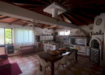 Salone - Villa via Capri, Carini - photo 18