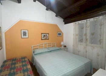 Camera da letto - Villa via Capri, Carini - photo 34