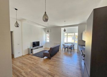 living - Appartamento via Giovanni Bagaini, 6, Varese - foto 2