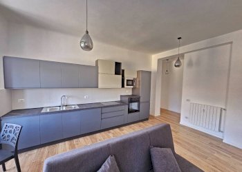 living - Appartamento via Giovanni Bagaini, 6, Varese - foto 4