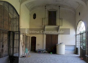 corpo antistante ala ovest ( portone ingresso + ap - Palazzo Storico Nuvolera - foto 2