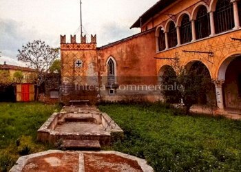  dettagli   - Palazzo Storico Nuvolera - foto 5