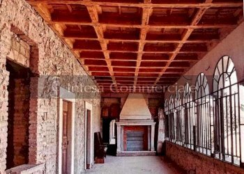 dettagli primo piano - Palazzo Storico Nuvolera - foto 9