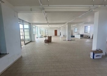 IMG_1566.jpg - Magazzino SP96 2, Modica - foto 8