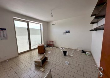 IMG_1576.jpg - Magazzino SP96 2, Modica - foto 12