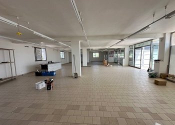 IMG_1577.jpg - Magazzino SP96 2, Modica - foto 13