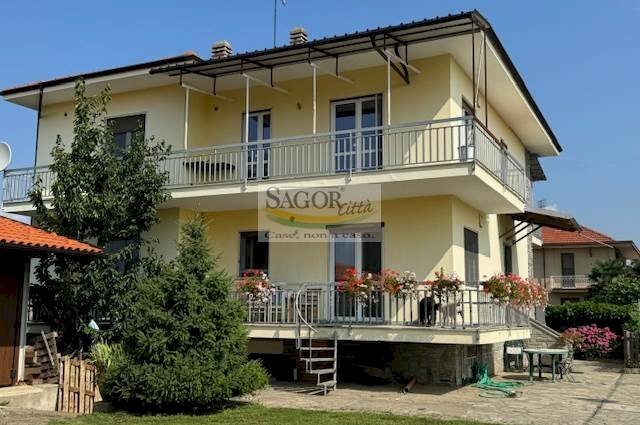 Four-room apartment Cavour - photo 1