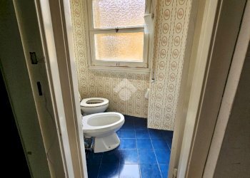 Four-room apartment Via della Libertà, Rapallo - photo 25