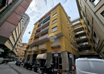 Four-room apartment Via della Libertà, Rapallo - photo 31