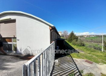 Magazzino Strada Cretarola, Sant'Elpidio a Mare - foto 2