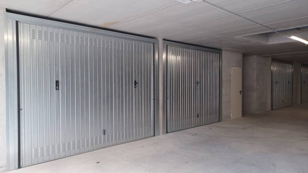 box auto - Box Caselette - photo 1