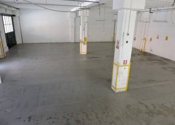 interno - Capannone via ai Piani di Sant'Eusebio, 39, Genova - foto 14