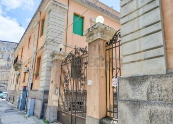 IMG20240510124505.jpg - Appartamento Via Francesco Todaro 3, Messina - foto 2