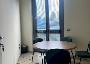 FONDO USO UFFICIO IN CONTESTO DIREZIONALE DI PREGI - Ufficio Via Carlo del Prete, Lucca - foto 5