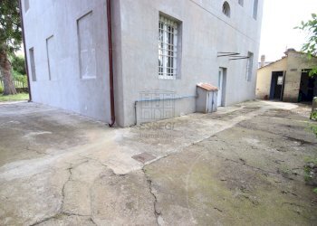 Villa Liberty ristrutturata in vendita a Capannori - Villa Via della Repubblica, Capannori - foto 3