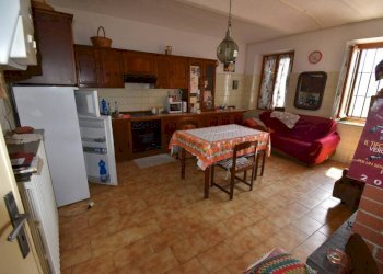 Salone - Rustico via Collina Forni, Montaldo Scarampi - foto 14