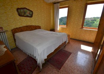 Camera da letto - Rustico via Collina Forni, Montaldo Scarampi - foto 22