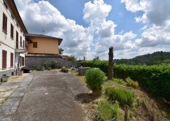 Giardino - Rustico via Collina Forni, Montaldo Scarampi - foto 3