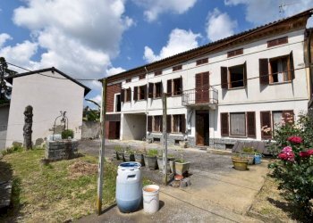 Giardino - Rustico via Collina Forni, Montaldo Scarampi - foto 7